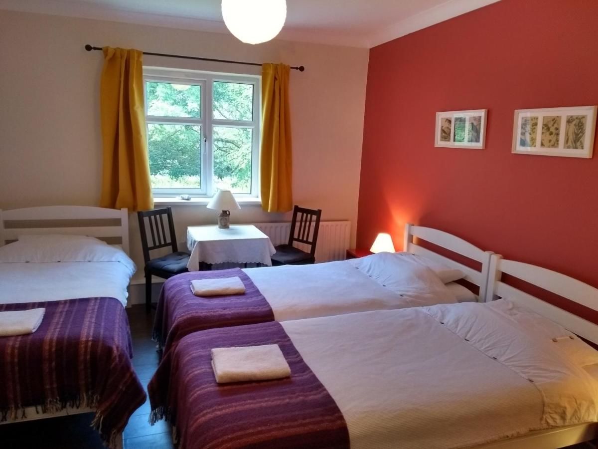 Хостелы Kilcommon Lodge Holiday Hostel Белмаллет-8