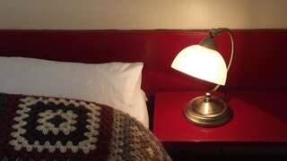 Хостелы Kilcommon Lodge Holiday Hostel Белмаллет Двухместный номер с 1 кроватью и собственной ванной комнатой-1